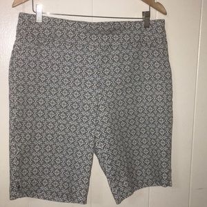 Stretch Printed Bermuda Shorts